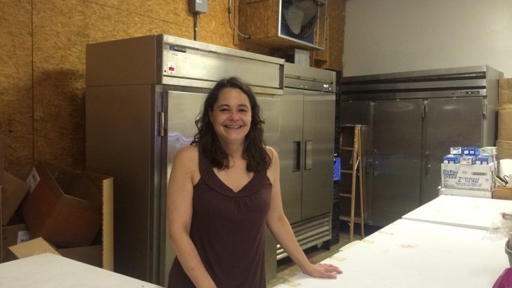 Athens Community Feeds the Hungry for Holidays